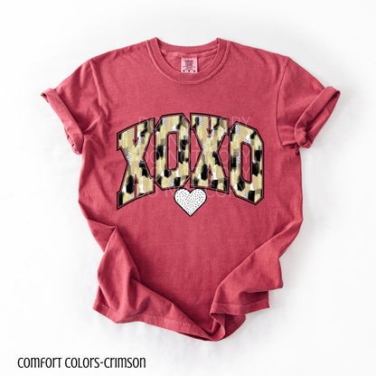 XOXO Brushstroke Boho Valentine