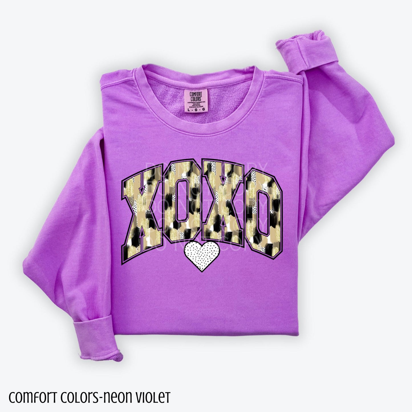 XOXO Brushstroke Boho Valentine